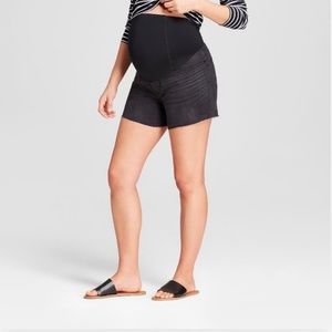 Isabel Maternity Bermuda Shorts Size 16 Black Raw Hem Denim NWT